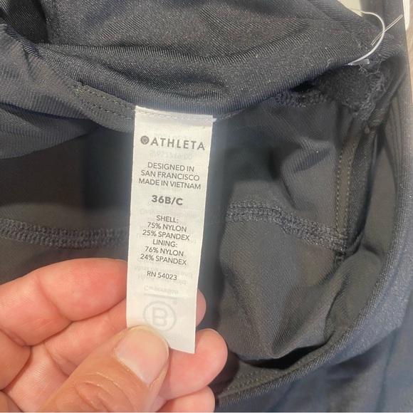 Athleta Black Ruched Tankini Swim Top Size 36 B/C NWT - Picture 10 of 11